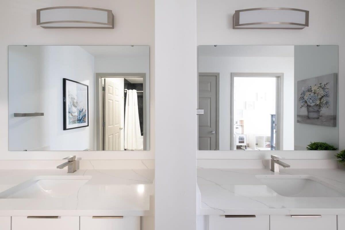שרלוט 3Br Modern Downtown Apartment With Gym & Office מראה חיצוני תמונה
